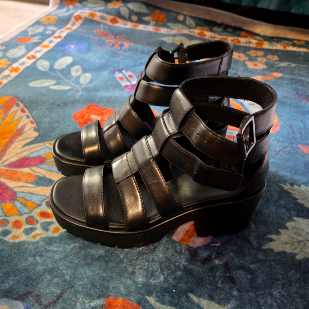 Black Strappy Women's Sandals